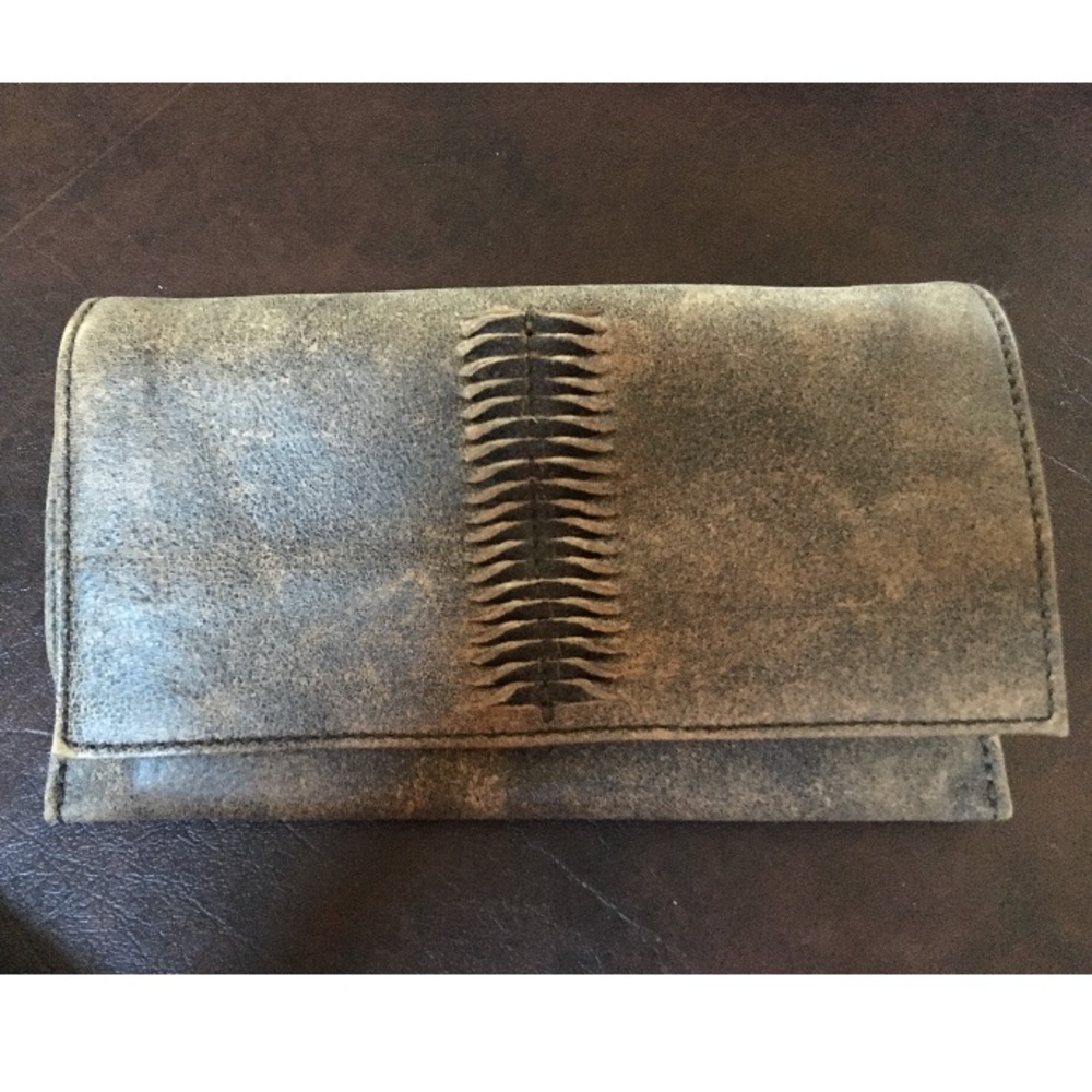 Women’s Wallet NEW
